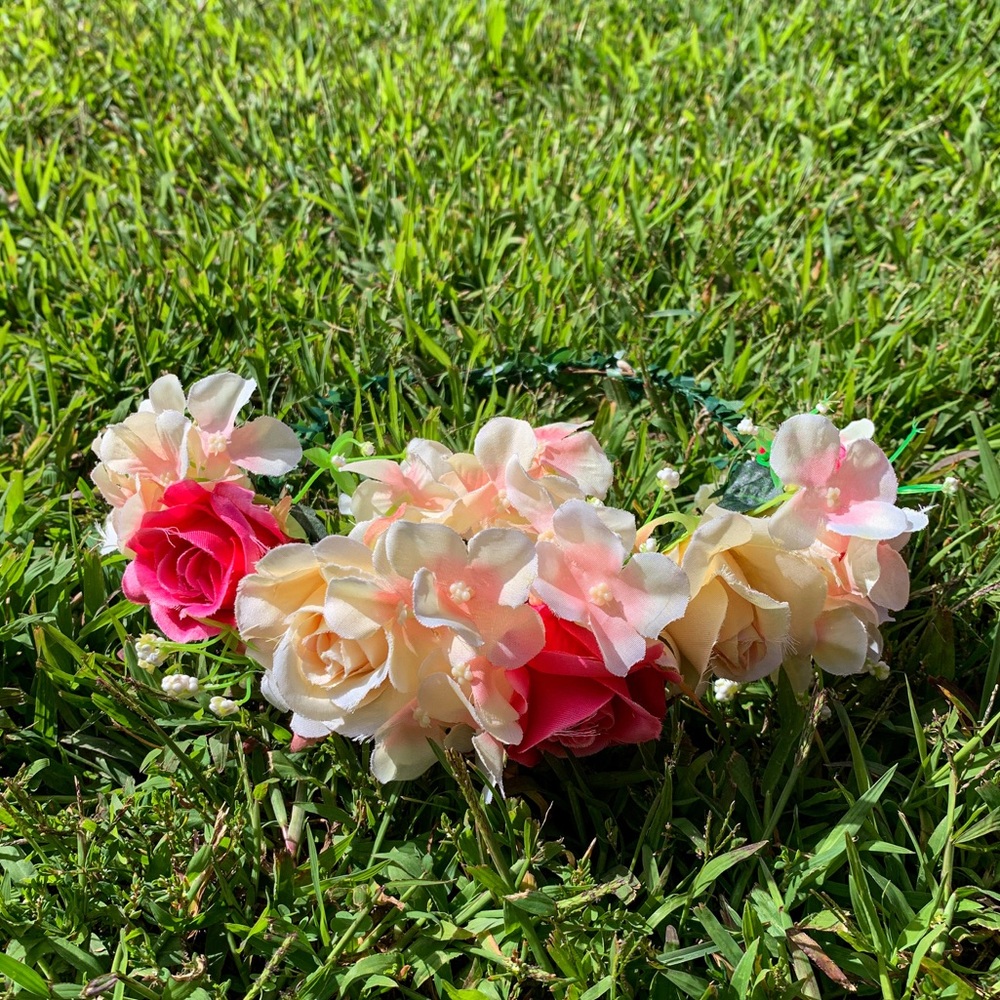 Flower Crown - Picture 2 of 4